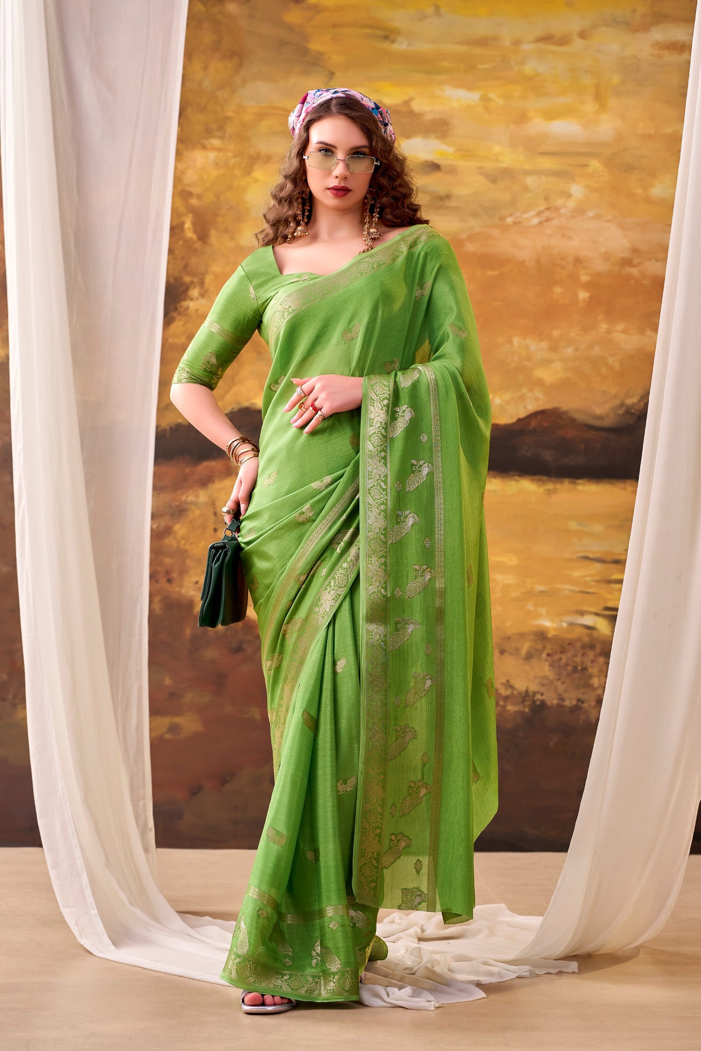 A perfect choice for modern ethnic fashion, this Crepe Weaving Work Saree offers effortless elegance and timeless charm. 🌸