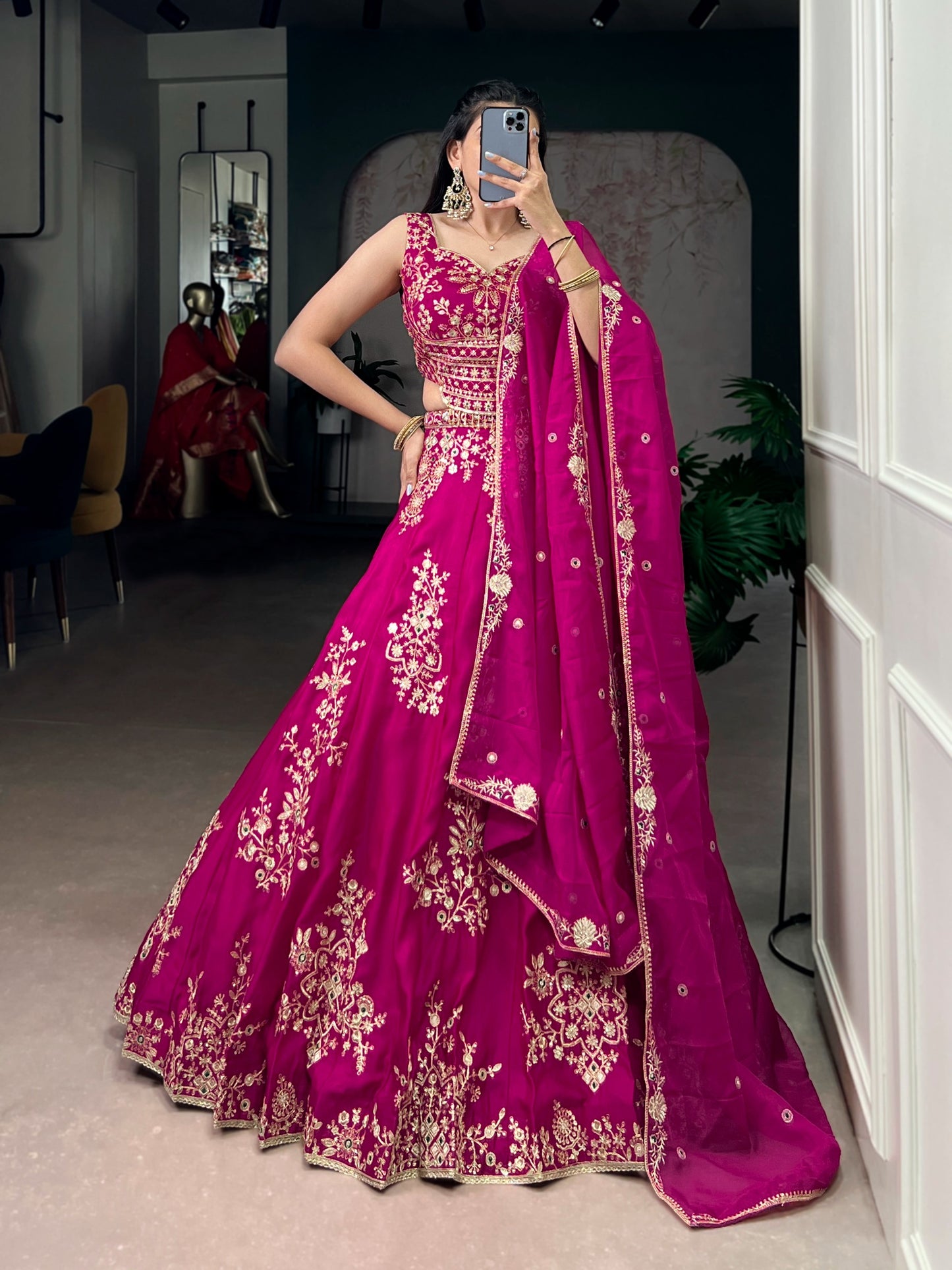 Where tradition meets sparkle This Naysha lehenga choli features detailed thread embroidery and shimmering sequins that make every twirl unforgettable ✨