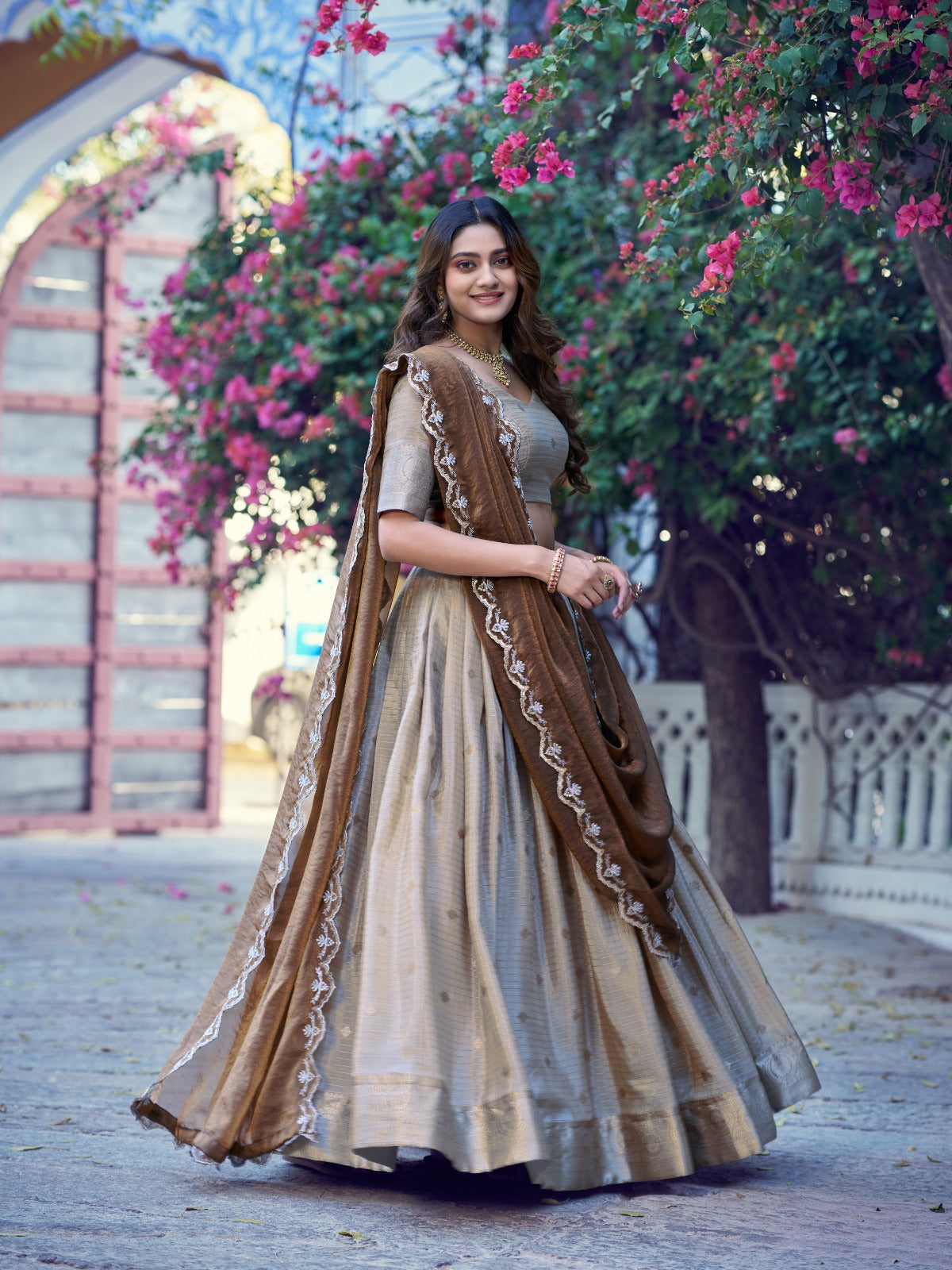 Make your Onam celebrations even more special with the elegance of Chinon Checks.