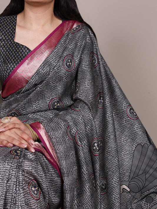 Experience the natural charm of pure Tasar silk, known for its rich texture and graceful fall 🍁