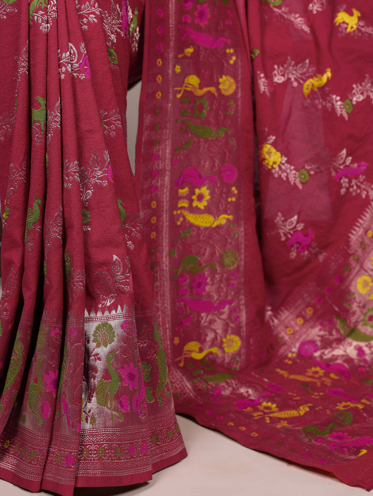 Women's Saree in Assorted Wine and Purple Dyeable Nylon with Traditional Weaving Work
