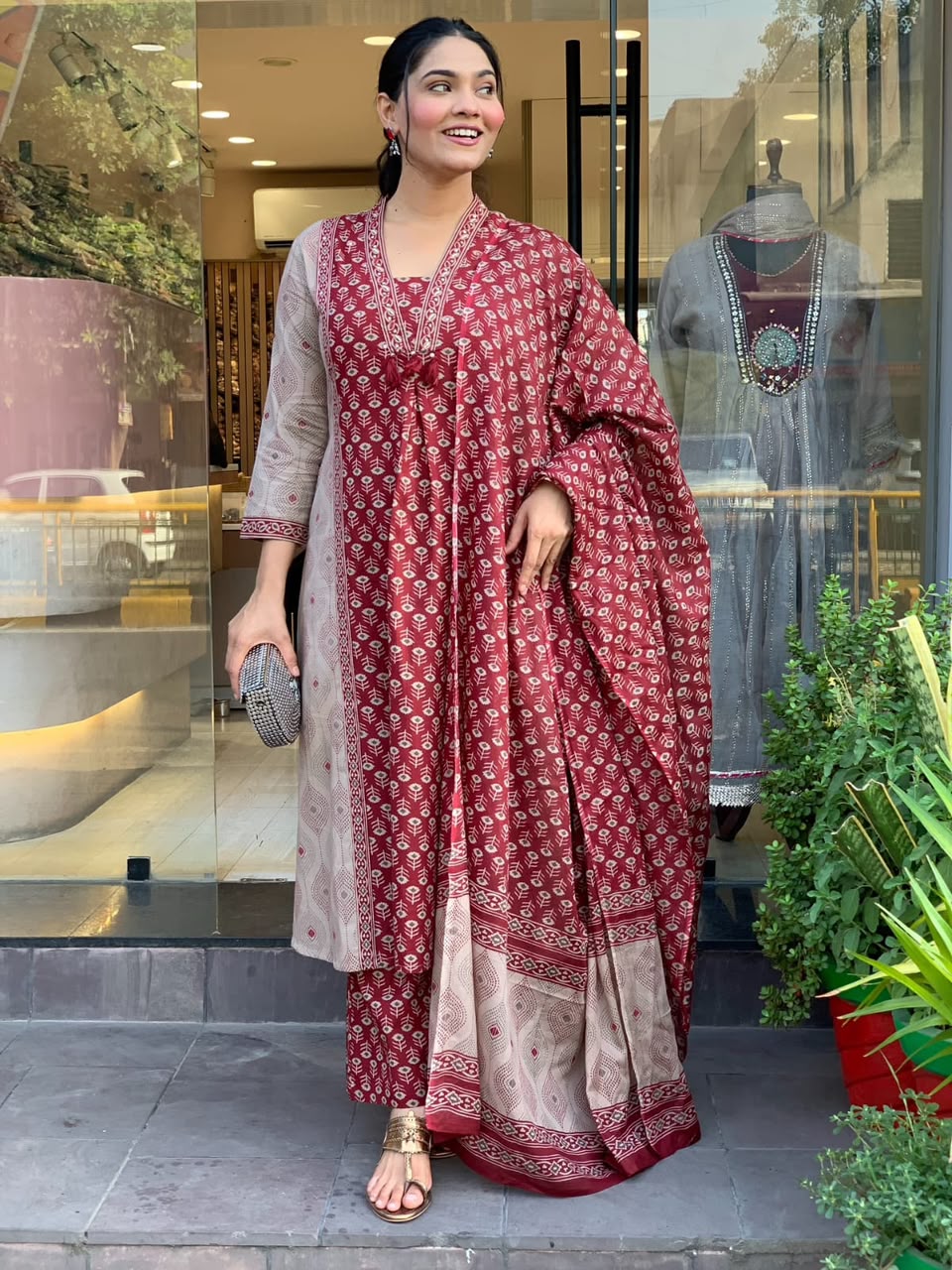 Women's Cotton Kurta Set in Maroon and Brown Jaipur Cotton with Floral Hand Work