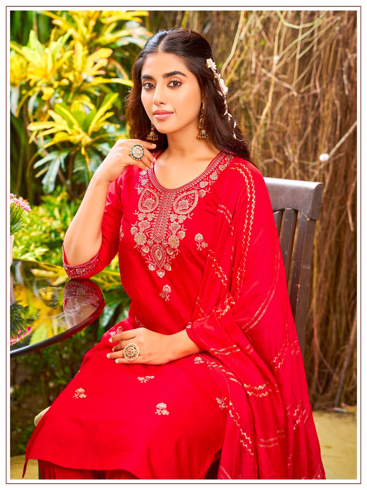 Women's Kurta Pant Dupatta Set in Assorted Colors Vertican Silk with Thread Embroidery