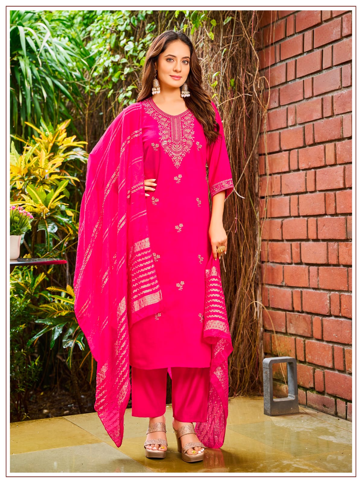 Women's Kurta Pant Dupatta Set in Assorted Colors Vertican Silk with Thread Embroidery
