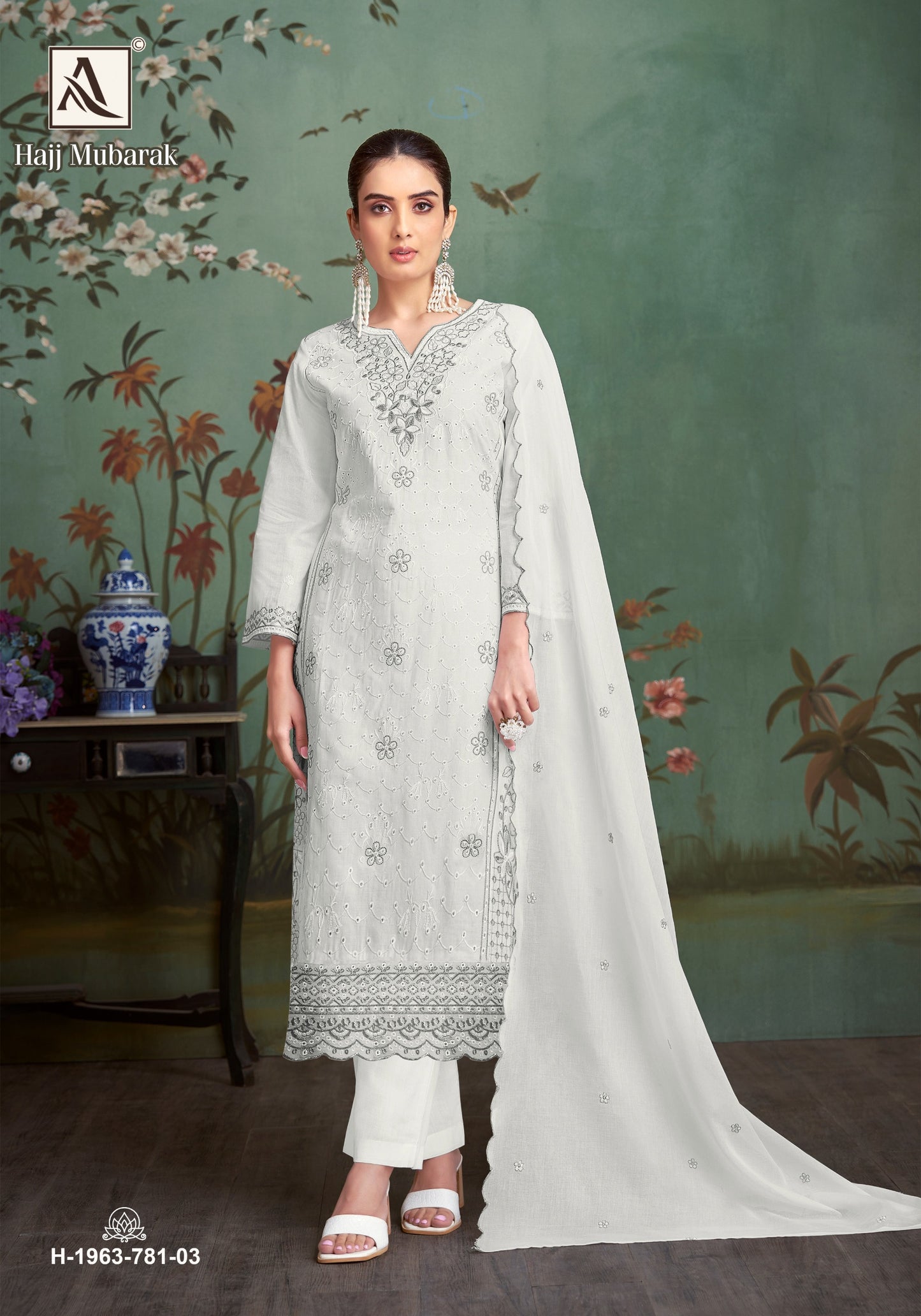 Pure Cambric Lawan Pakistani salear kameez wholesale salwar kameez suplier