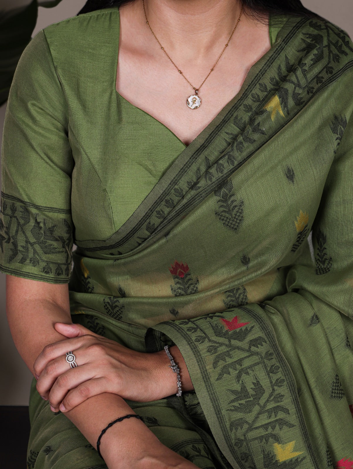 A poly cotton saree with delicate thread weaving—made for effortless elegance every day 🥀✨