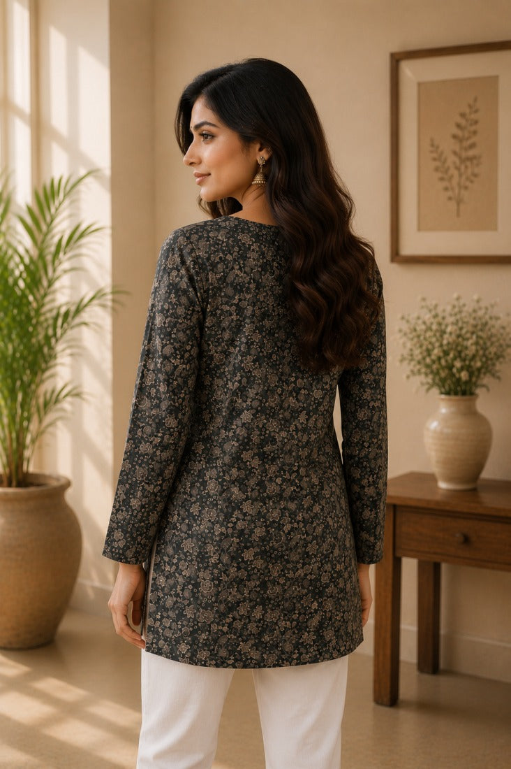 HEAVY RAYON WITH DIGITAL PRINTS WORK AND FANCY SLEEVES PATTERN OF TOP
