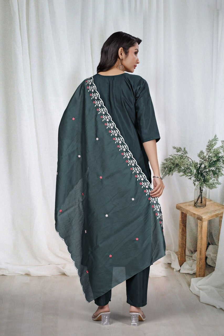 Elegant Embroidery Cotton Fabric Calf Length Straight Kurta Set