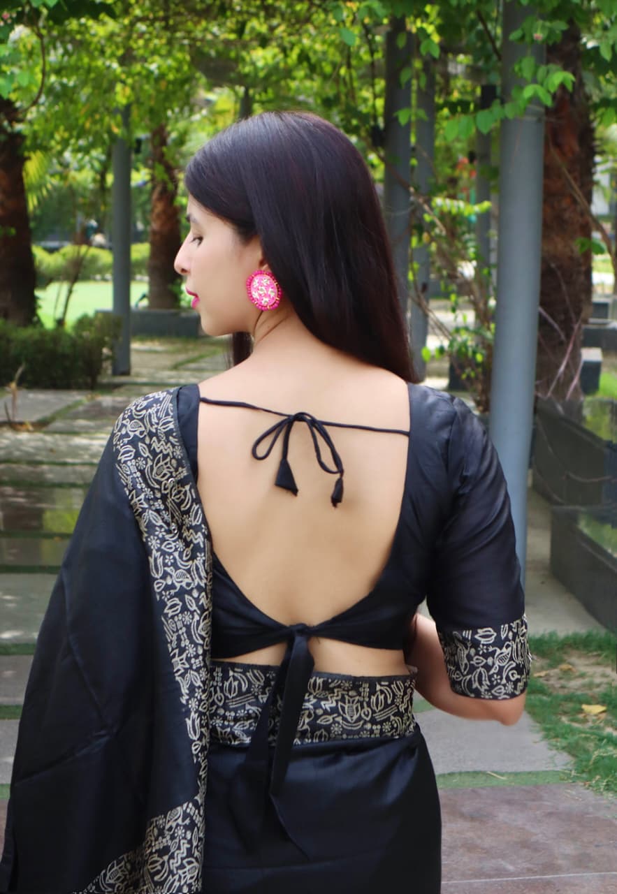 WE ARE COME AGAIN WITH NEW DEMANDING KALAMKARI WEAVING SAREE JUST FOR YOU