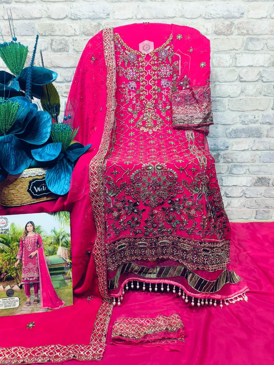 Embroidered Chiffon Pakistani Salwar Kameez Suit Set with Khatli Handwork
